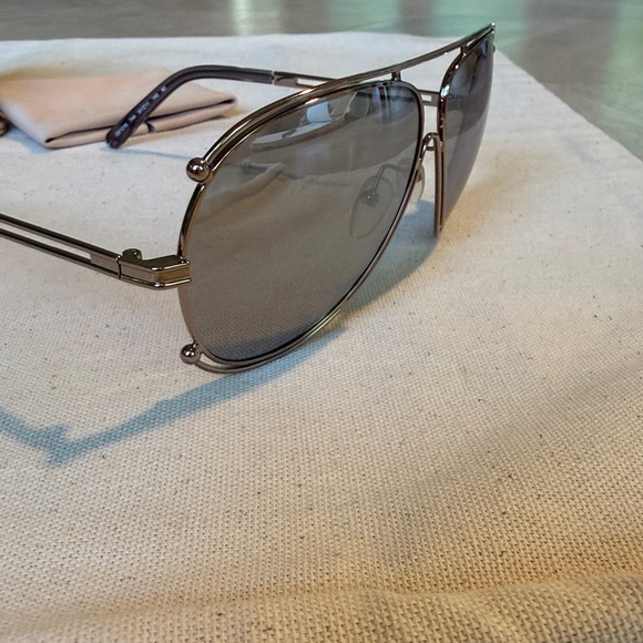 CHLOE Isadora Aviator Sunglasses in Silver EUC - Picture 7 of 11